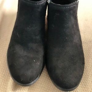 New wot American Eagle booties